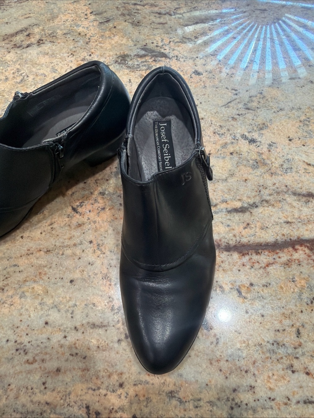 Josef Seibel Black Leather Ankle Zip Booties Size 10 (41)